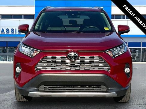 Used 2020 Toyota RAV4 Limited w/ Limited Grade Weather Package AWD/4WD image 2