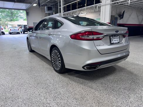 Used 2018 Ford Fusion SE AWD/4WD image 5