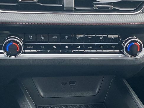 New 2026 Chevrolet Equinox RS w/ Convenience Package III image 12