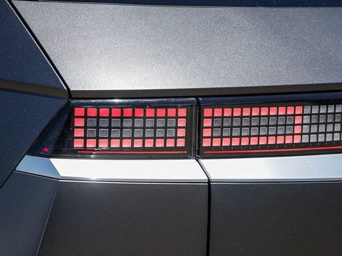 Certified 2023 Hyundai Ioniq 5 Limited RWD image 10