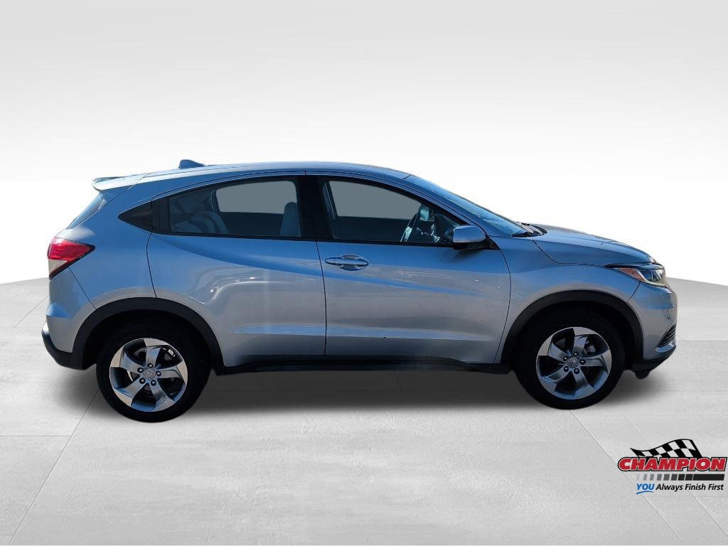 Used 2019 Honda HR-V LX image 6
