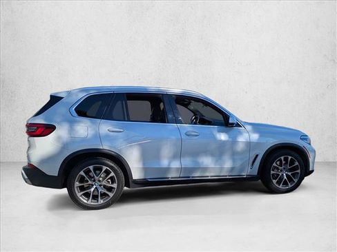 Used 2023 BMW X5 sDrive40i w/ Premium Package image 4