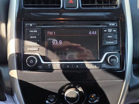 Used 2016 Nissan Versa Note SV image 31