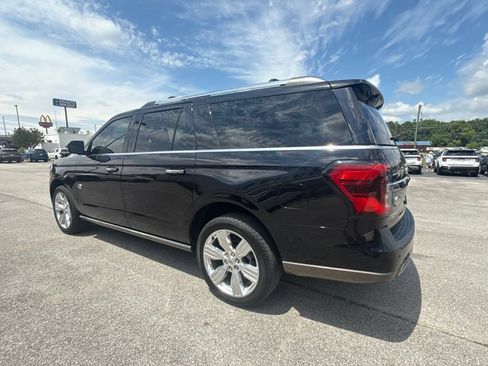 Used 2024 Ford Expedition Max King Ranch RWD image 6