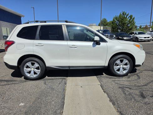 Used 2014 Subaru Forester 2.5i Premium w/ Popular Package #2 AWD/4WD image 8