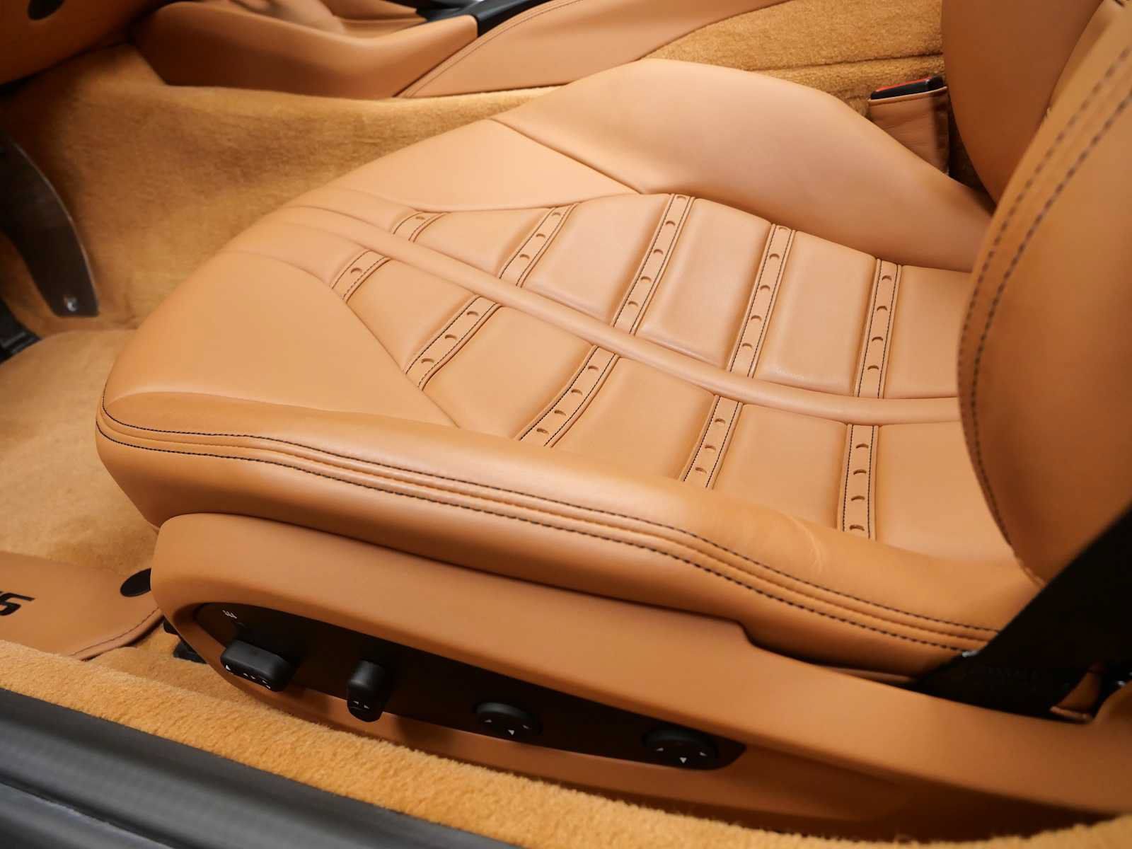 Certified 2022 Ferrari 812 GTS RWD image 23