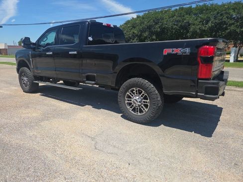 Used 2024 Ford F350 Limited w/ FX4 Off-Road Package AWD/4WD image 6
