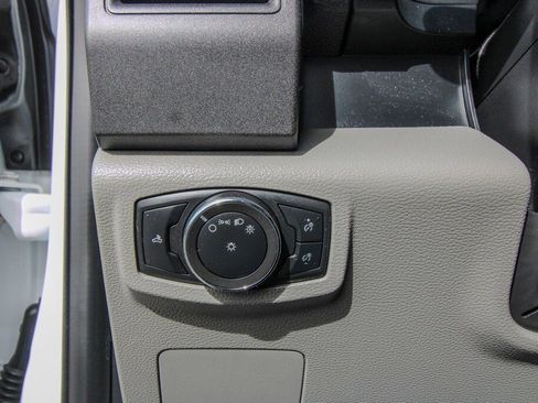 Used 2017 Ford F350 XL image 18