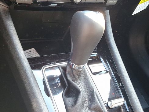 New 2026 Jeep Compass Limited image 11