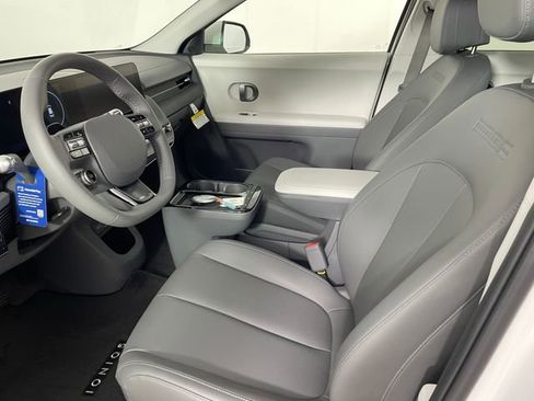 New 2026 Hyundai Ioniq 5 SEL AWD/4WD image 2