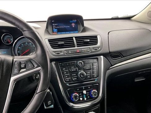Used 2014 Buick Encore Convenience FWD image 5