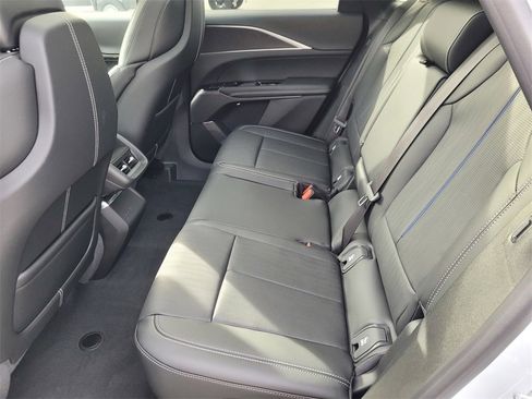 New 2026 Cadillac Lyriq Luxury image 8