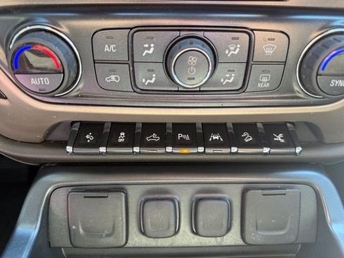 Used 2017 GMC Sierra 1500 Denali w/ Denali Ultimate Package image 26