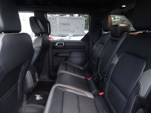 New 2025 Ford Bronco Outer Banks image 21