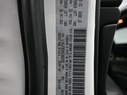 Used 2017 Jeep Grand Cherokee Limited w/ Trailer Tow Group IV AWD/4WD image 48