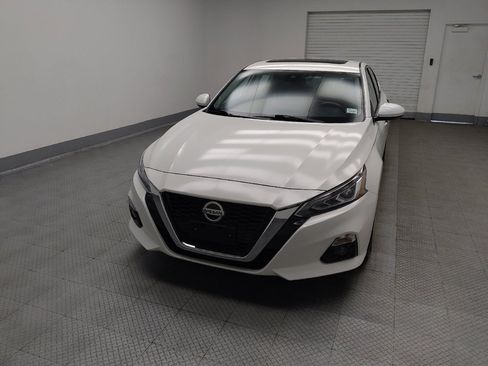 Used 2021 Nissan Altima 2.5 SL FWD image 15