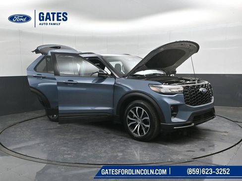 New 2026 Ford Explorer ST-Line image 60