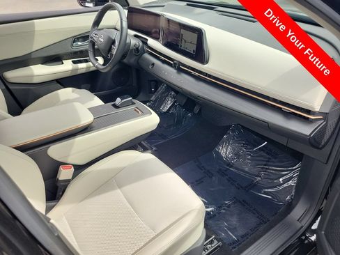 Used 2023 Nissan Ariya FWD image 20