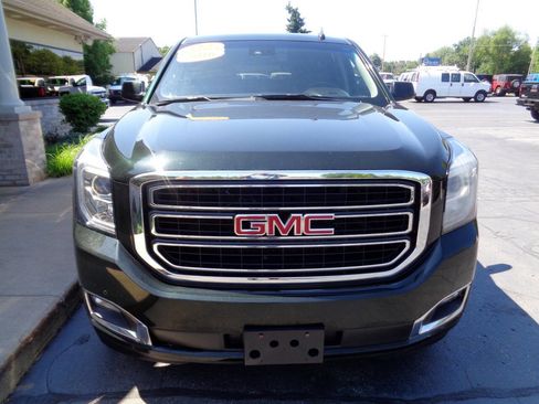 Used 2016 GMC Yukon SLT image 33