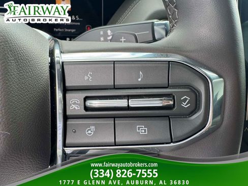 Used 2026 GMC Yukon Elevation w/ Elevation Premium Package AWD/4WD image 21
