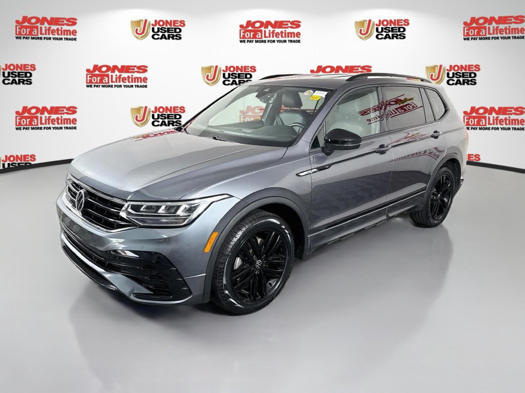 Used 2022 Volkswagen Tiguan SE R-Line FWD image 12