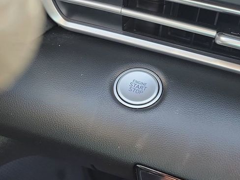 Certified 2025 Hyundai Elantra Blue image 5