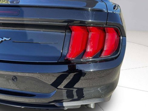 Used 2022 Ford Mustang Premium w/ Ford Safe & Smart Package image 15