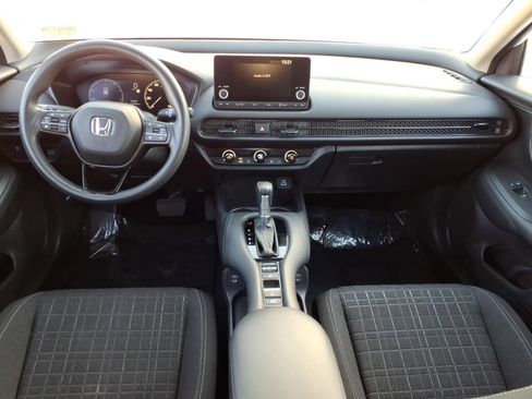 Used 2024 Honda HR-V LX image 7