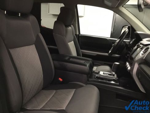 Used 2017 Toyota Tundra SR5 image 39