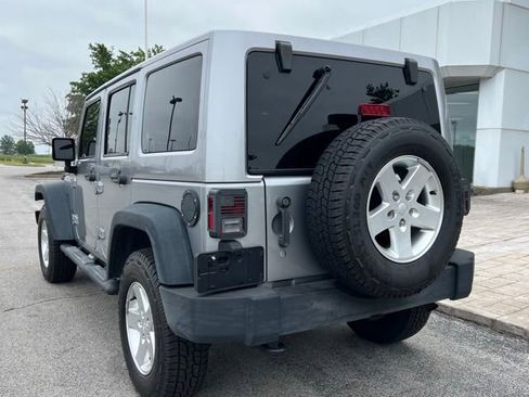 Used 2014 Jeep Wrangler Unlimited Sport w/ Quick Order Package 24S AWD/4WD image 8