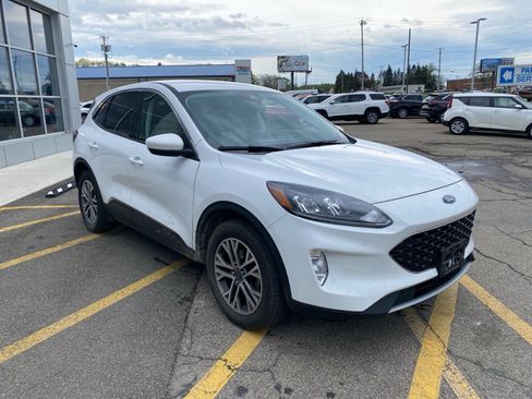 Used 2022 Ford Escape SEL AWD/4WD image 4