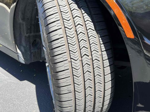 Used 2021 Mercedes-Benz E 350 Sedan w/ Premium Package image 13