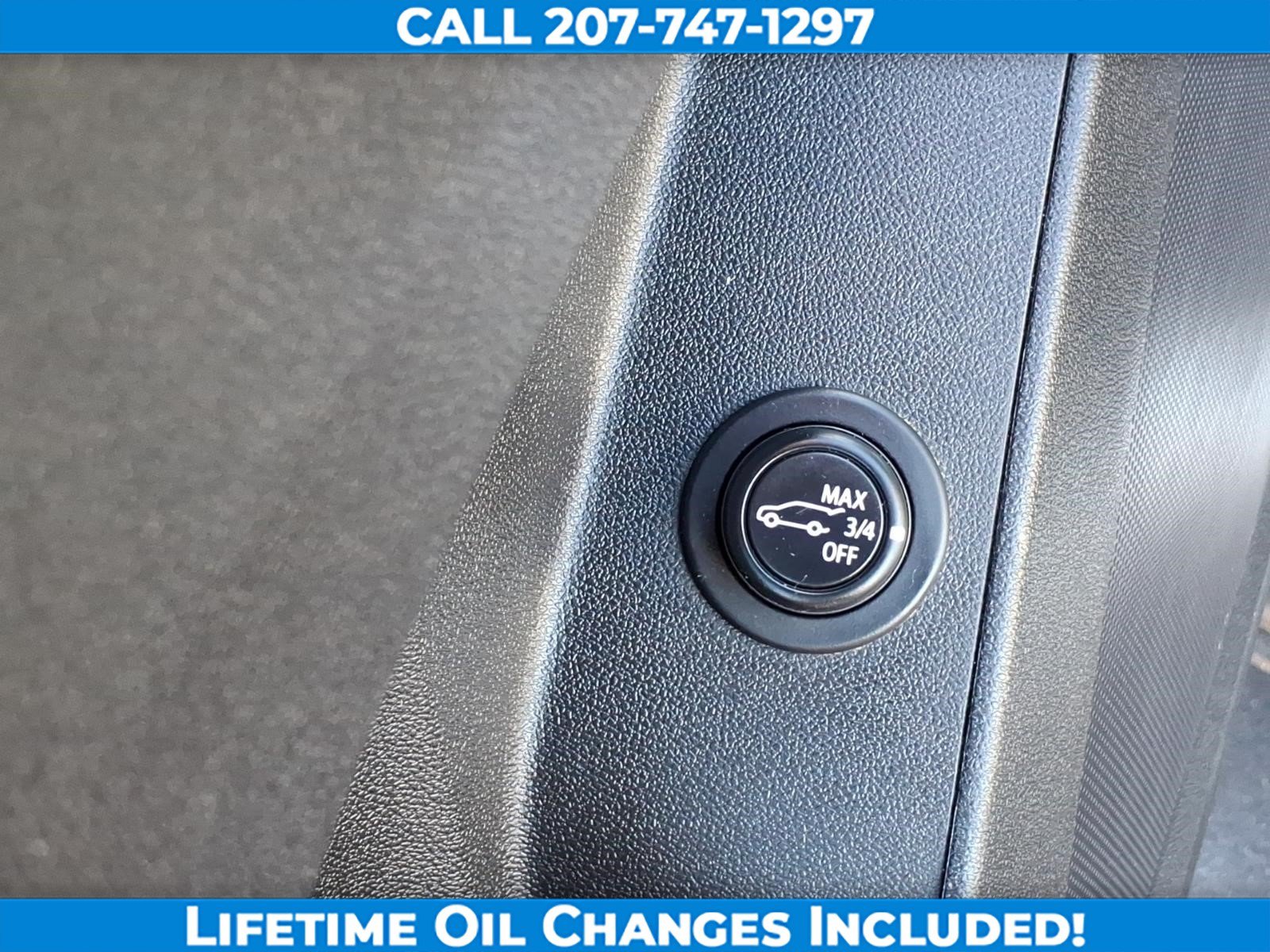 Used 2021 Chevrolet Equinox LT AWD/4WD image 12