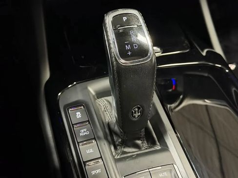 Used 2022 Maserati Levante Modena S AWD/4WD image 44