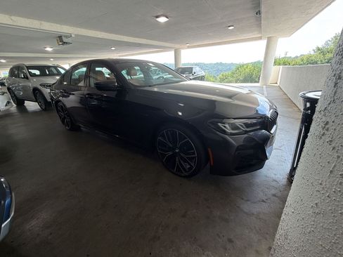 Used 2022 BMW 540i w/ M Sport Package RWD image 5