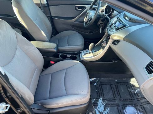 Used 2013 Hyundai Elantra GLS w/ Preferred Pkg FWD image 25