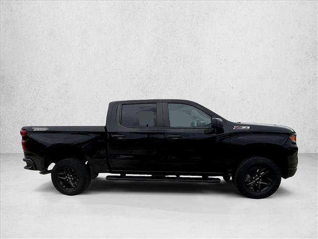 Used 2024 Chevrolet Silverado 1500 Custom Trail Boss AWD/4WD image 3