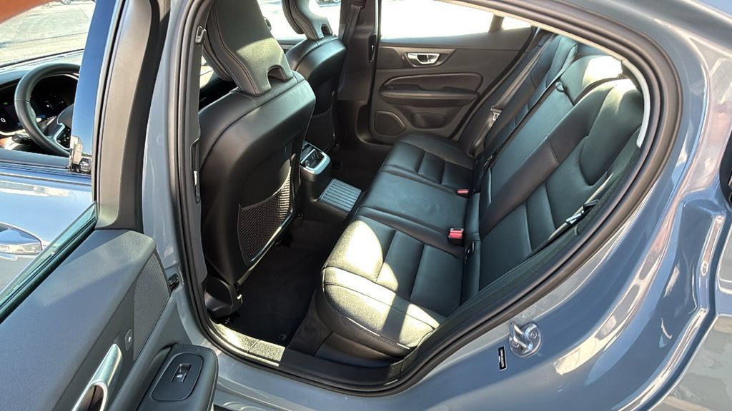 Certified 2024 Volvo S60 T8 Plus w/ Climate Package AWD/4WD image 10