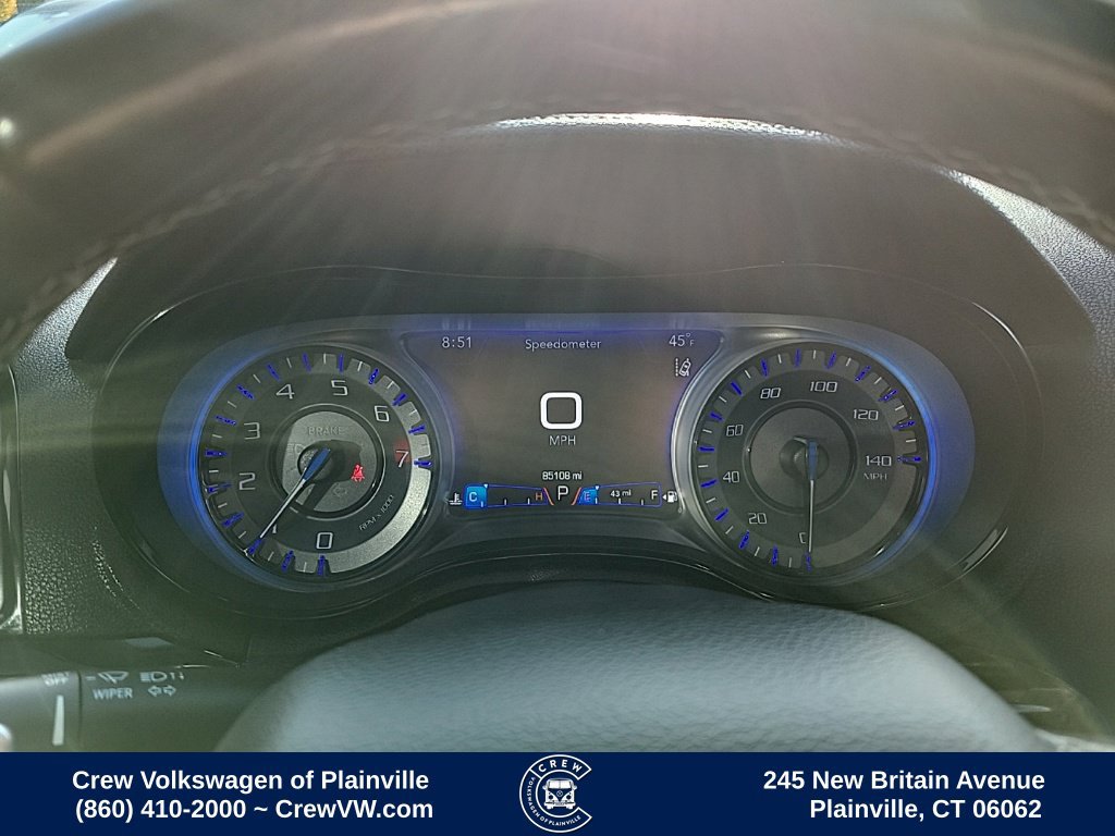 Used 2018 Chrysler 300 S w/ Safetytec Plus Group AWD/4WD image 4