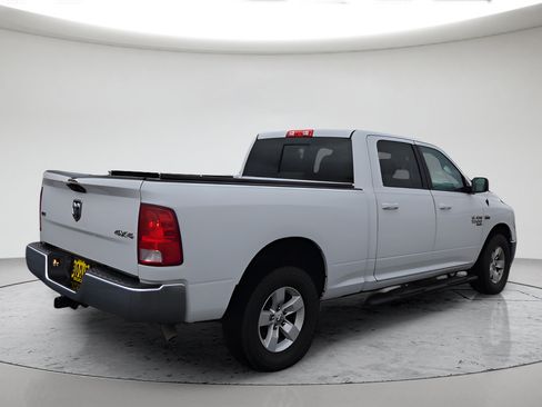 Used 2019 RAM 1500 Classic SLT AWD/4WD image 5