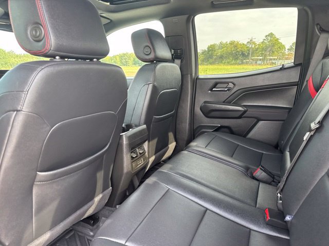 Used 2024 Chevrolet Colorado Z71 w/ Z71 Convenience Package 2 AWD/4WD image 26