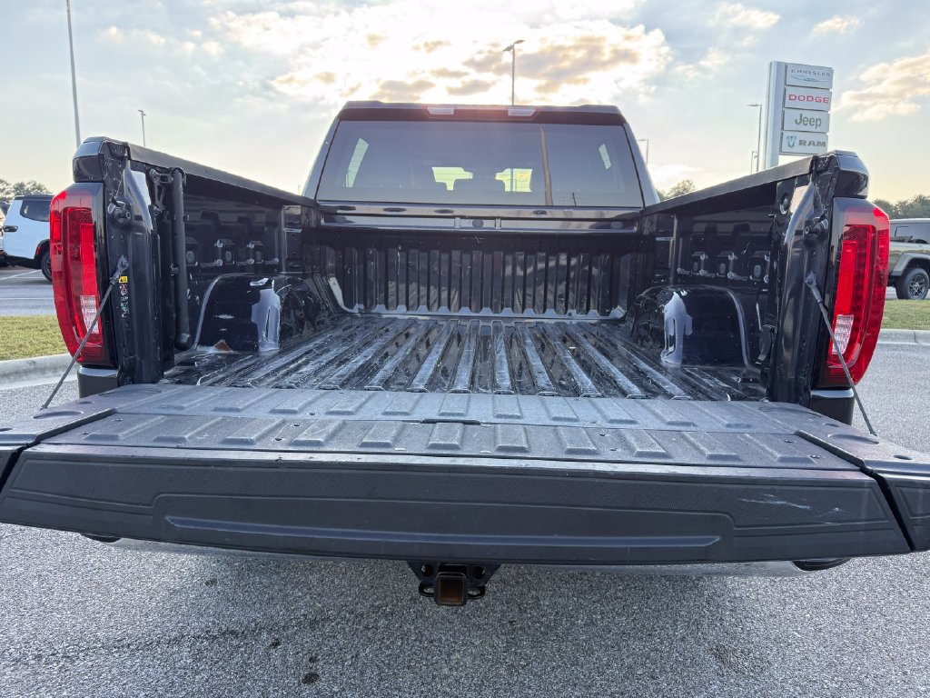 Used 2025 GMC Sierra 1500 SLT AWD/4WD image 22