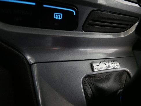 Used 2012 Ford Focus Titanium image 33