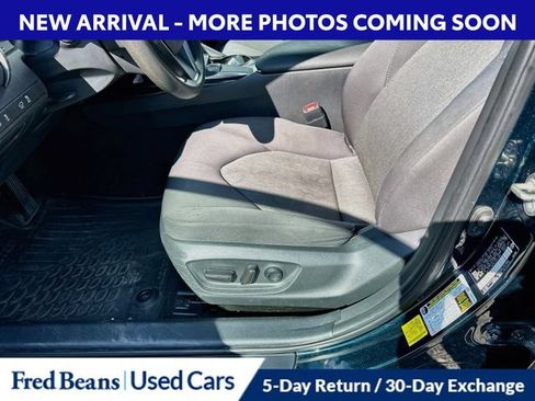 Used 2020 Toyota Camry LE FWD image 12