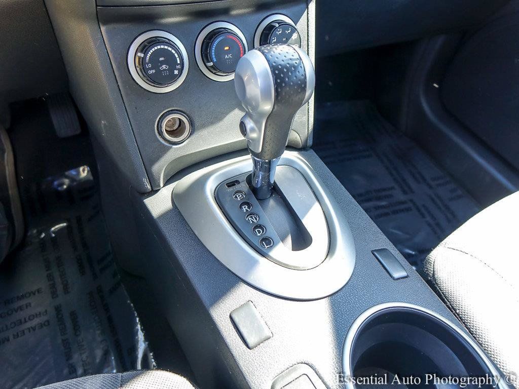 Used 2013 Nissan Rogue S AWD/4WD image 15