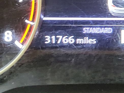 Used 2022 Nissan Rogue SV FWD image 13
