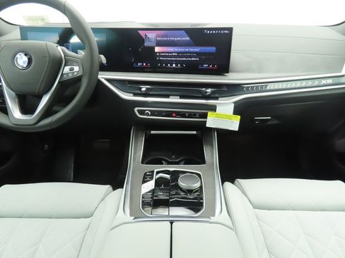 New 2026 BMW X5 sDrive40i w/ Climate Comfort Package image 13