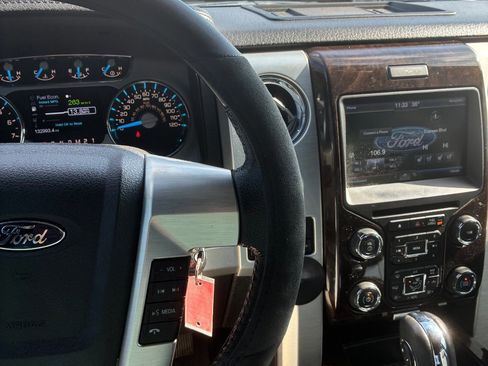 Used 2014 Ford F150 Platinum image 15