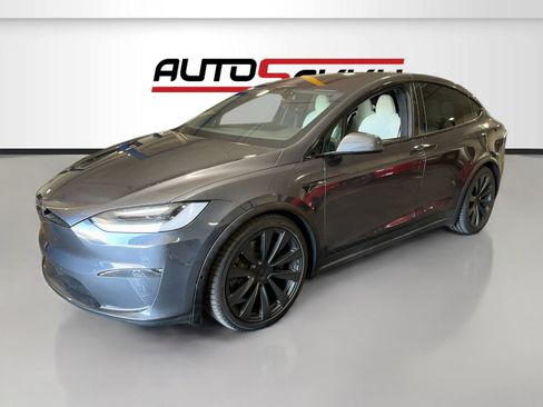 Used 2022 Tesla Model X Plaid AWD/4WD image 3
