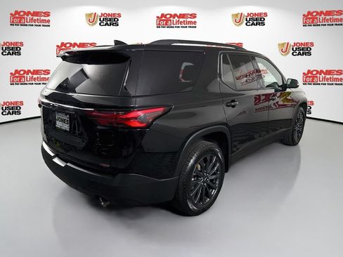 Used 2023 Chevrolet Traverse RS AWD/4WD image 15
